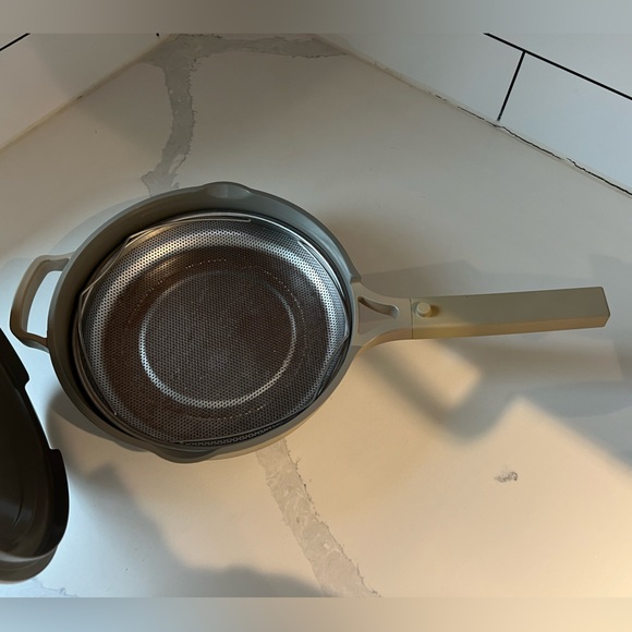 Steam (greige) Regular Always Pan - Picture 3 of 7